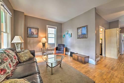 Manistee Home With Sunroom About 1 Mile To Beaches!