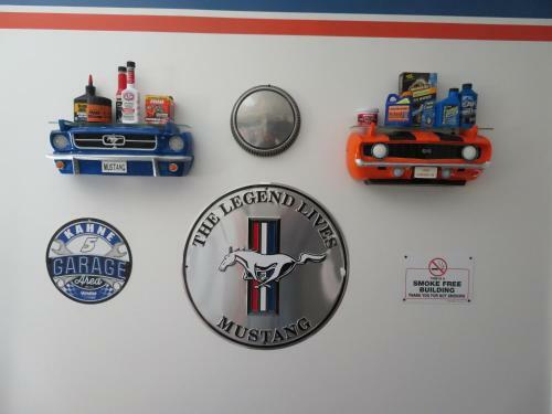 Posada Devil's Lake Inn And Devil's Lake Inn Too