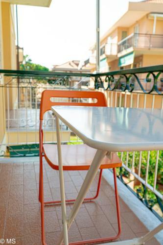 Apartamento Trilocale Con Posto Auto,ac E Wifi A 150m Dal Mare
