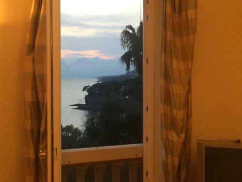 Apartamento Casa Demola