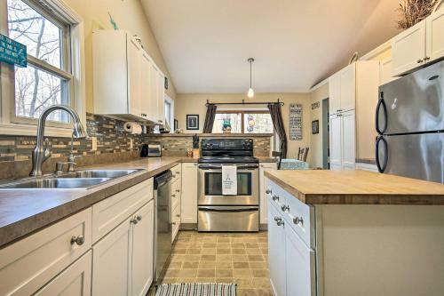 Lake Michigan Gem Less Than Half Mi To Private Beach!