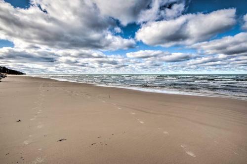Lake Michigan Gem Less Than Half Mi To Private Beach!