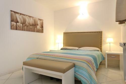 Villa Mony. 100 Mt Dal Mare!