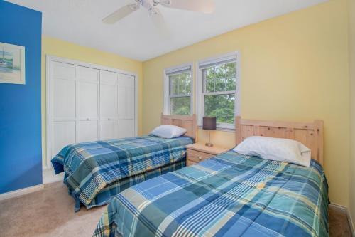 Sunset Serenade & Arbor Abode