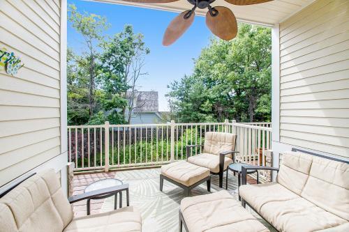 Sunset Serenade & Arbor Abode