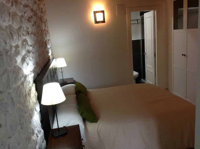 Apartamentos Rurales La Villa De Piedra