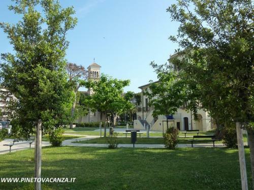 Apartamento Ficus Pineto Vacanza