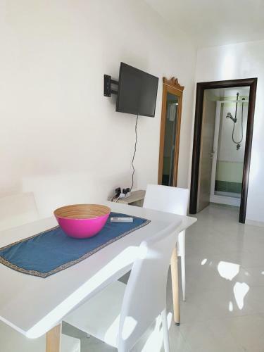 Anna's House Couples Studio Apartment