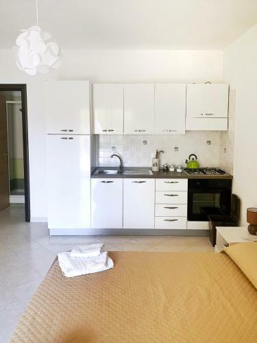 Anna's House Couples Studio Apartment