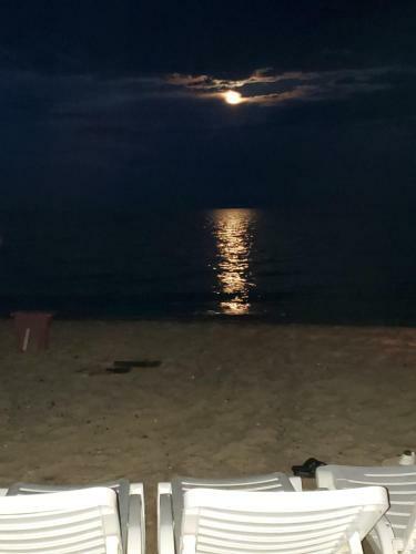 Paradise Beach Resort
