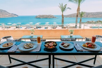Hotel Blue Palace Resort And Spa