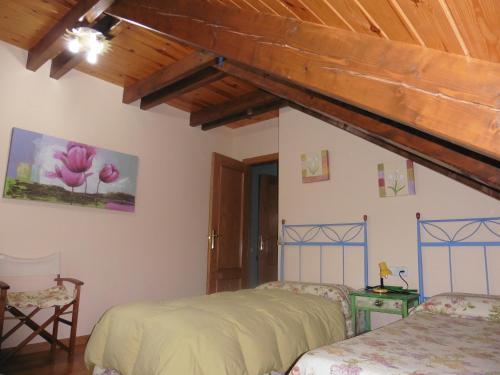 Apartamentos L�era De Baix