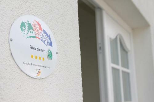 Hostal Wein- Und G�stehaus Binz-meyer
