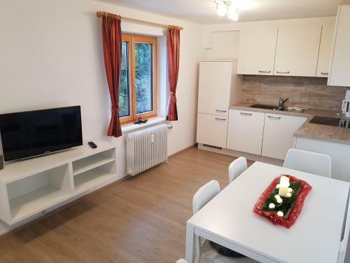 Hostal Sch�nblick Hotel Garni Ferienwohnungen