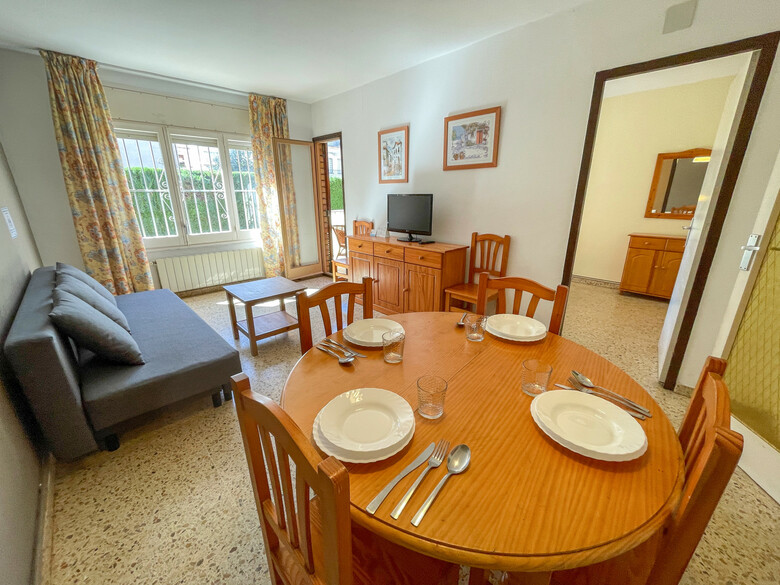 Apartment Escor 3000