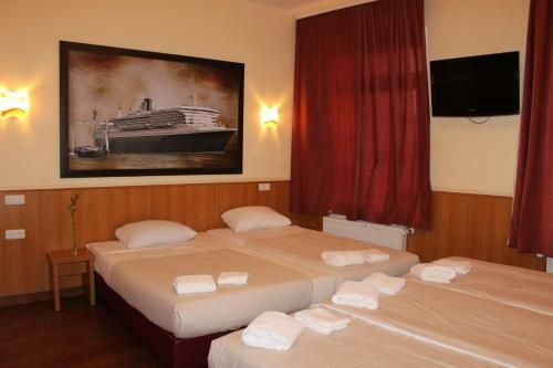 Altan Hotel