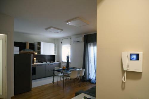 Hostal Pyramis Room
