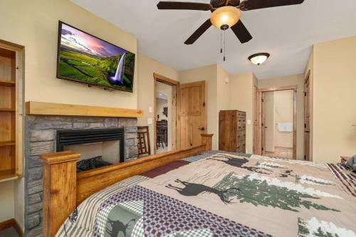 Gull Lake Getaway - Your All-season Retreat!