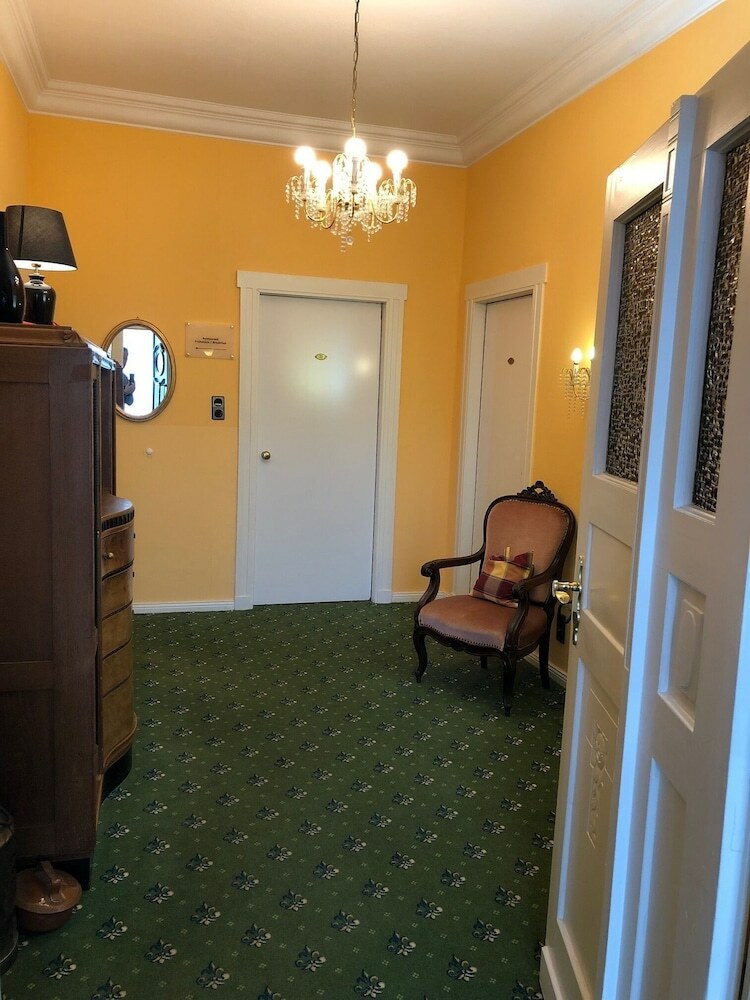 Hotel Pension Villa Holstein