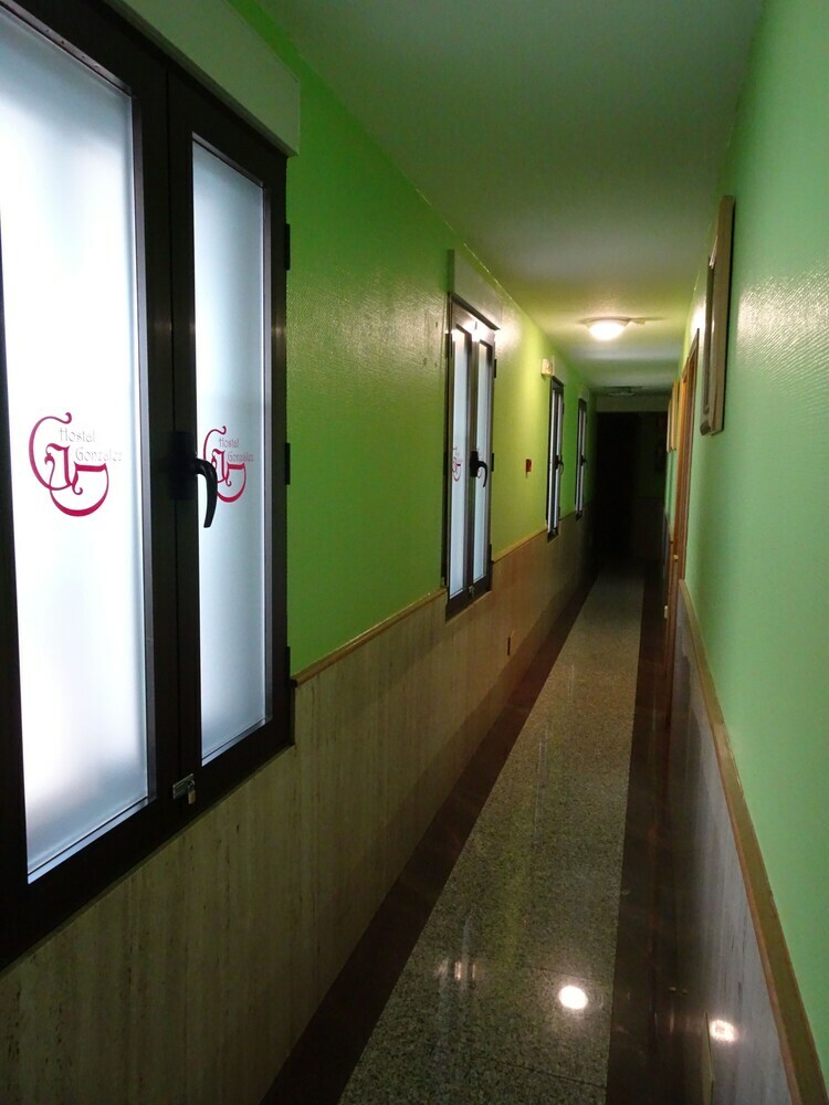 Hostal Gonz�lez