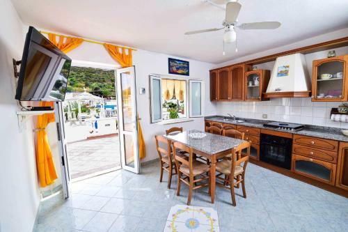 Apartamento Solemareponza Casa Di Civitina