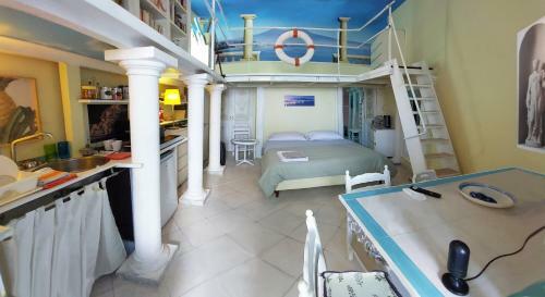 ''marius's House''