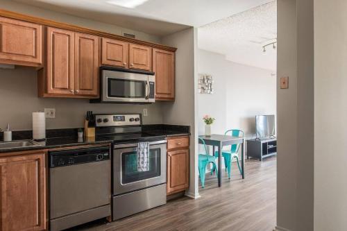 Apartamento Frontdesk The Churchill Apts Downtown Minneapolis