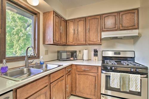 Minneapolis Home W/ Deck - 11 Mi. To Downtown