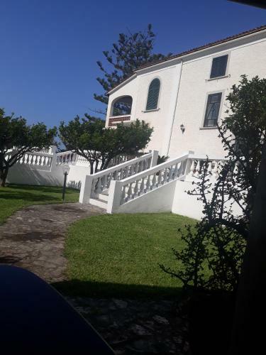 Apartamento Appartamento In Villa Venezuela Piano Terra
