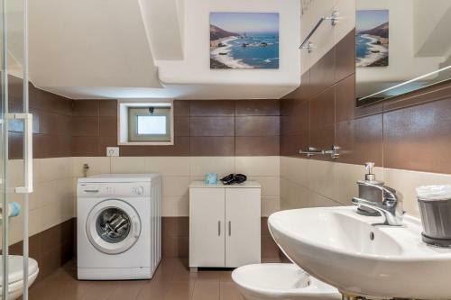 Hostal Your House