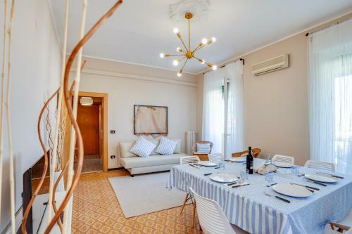 Rosamare Elegant Apartment