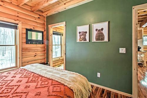 Modern Log Cabin With Rec Room, Steps To Lake!