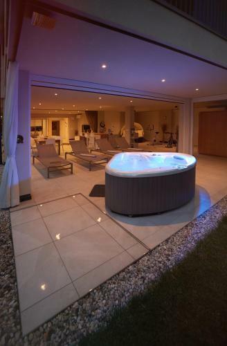 Penthouse & Garden - Luxury Apartment