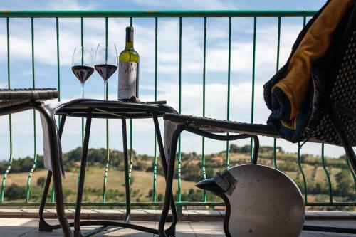 Hostal Red House Accomodation Potenza Picena