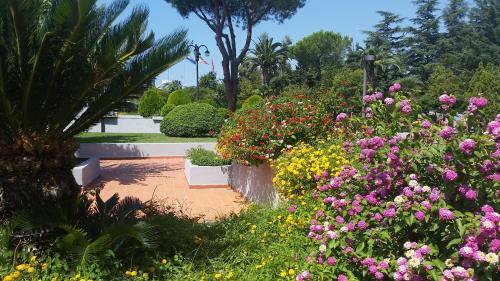 Aparthotel Villaggio Turistico La Mantinera - Residence