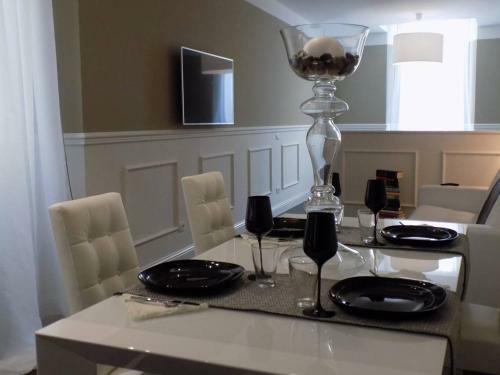 Hs4u The Chic Luxury Apartment