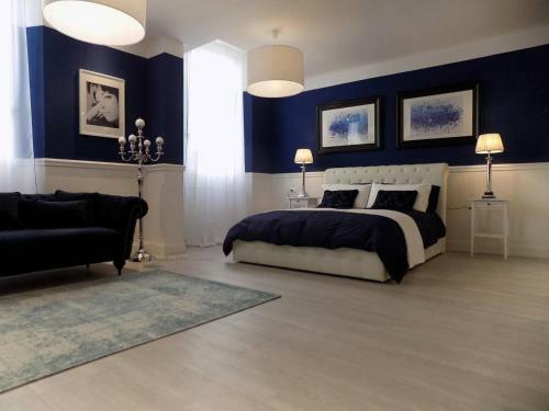 Hs4u The Blue Charm Suite Apartment