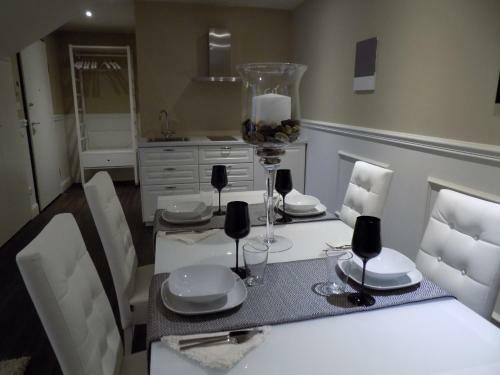 Hs4u The Romantic Luxury Apartment