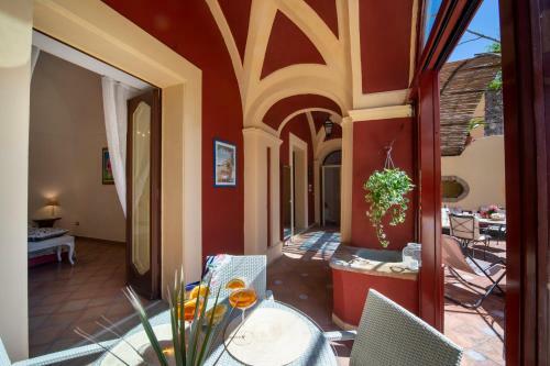 Casa Giulia - Sophisticated Apartment With View