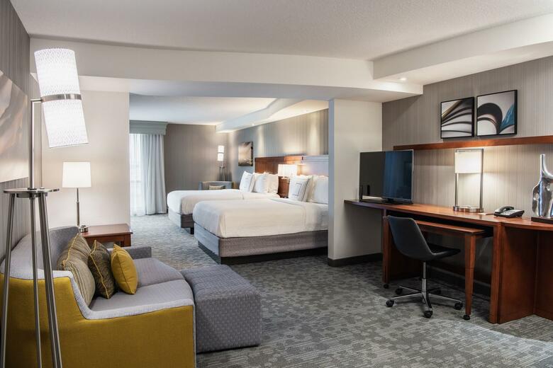 Hotel Courtyard Edmonton West