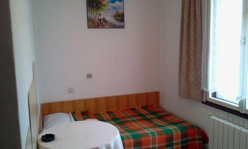 Hostal Sportna 17 Guest Rooms