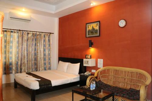 Hometown Hotel