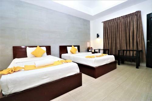 Hometown Hotel