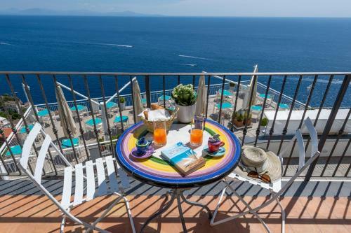 Mal� Apartments - Infinity Sea View