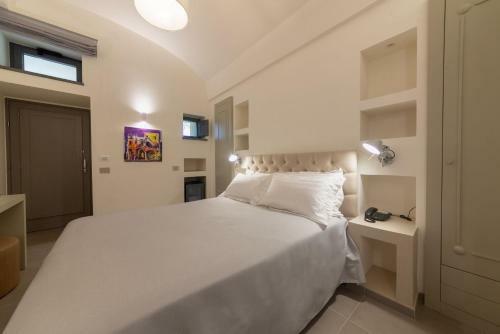 Insula Boutique Hotel
