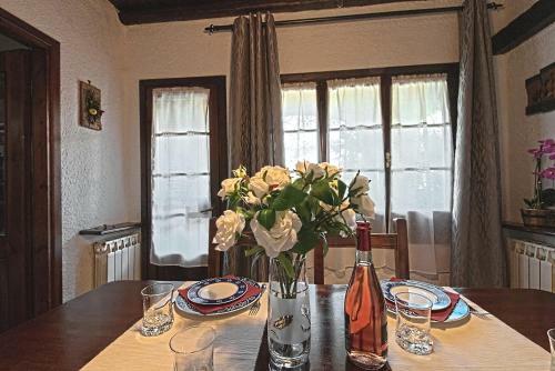 Vecchia Favola House