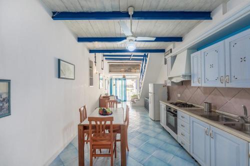 Casa Sottorar - Loft Open Space In Corricella