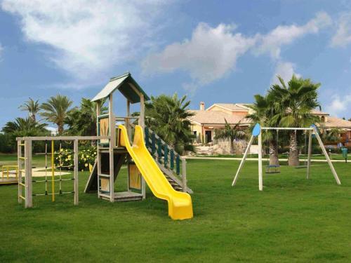 Nice Apartment In Sardegna With Swimming Pool