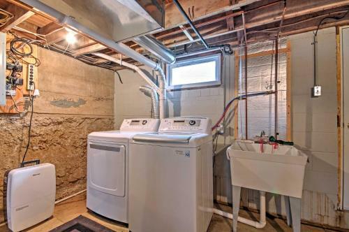 Apartamento Sunrise Suite On Farm With Pool, 9 Mi To Hermann!