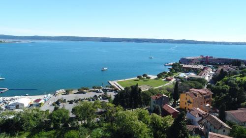 Bed & Breakfast Pension Silvia